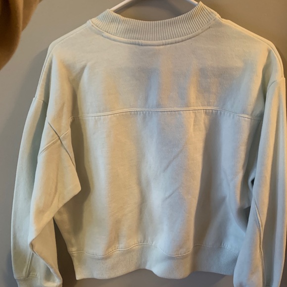 A NEW DAY CREW NECK - Picture 2 of 2